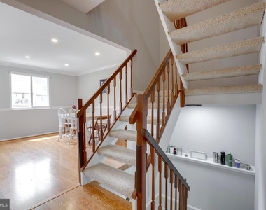 3744 Keefer Court - Photo Thumbnail 7
