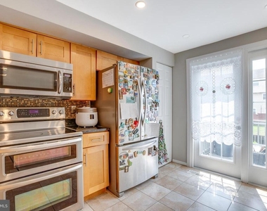 3744 Keefer Court - Photo Thumbnail 13