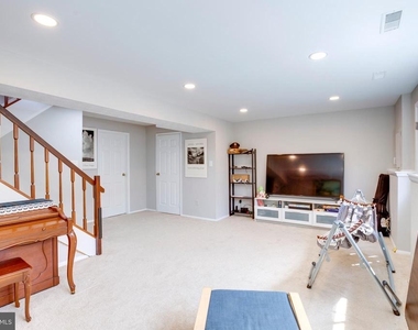 3744 Keefer Court - Photo Thumbnail 35