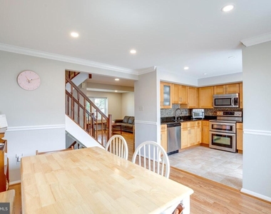 3744 Keefer Court - Photo Thumbnail 9