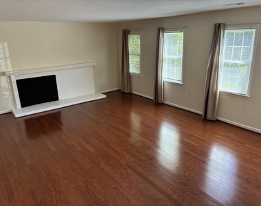 4834 King Solomon Drive - Photo Thumbnail 23