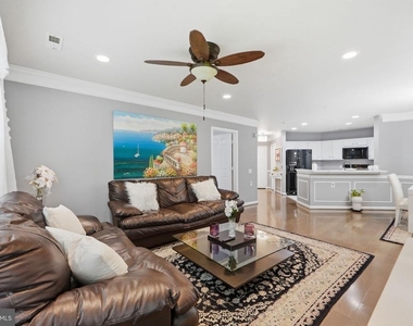 12461 Hayes Court - Photo Thumbnail 11