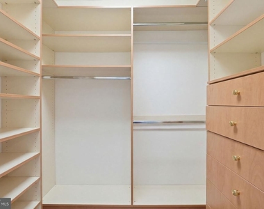 12461 Hayes Court - Photo Thumbnail 21