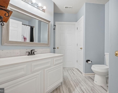12461 Hayes Court - Photo Thumbnail 14