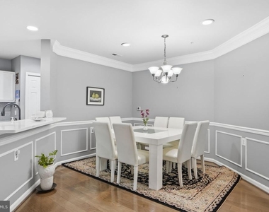 12461 Hayes Court - Photo Thumbnail 8