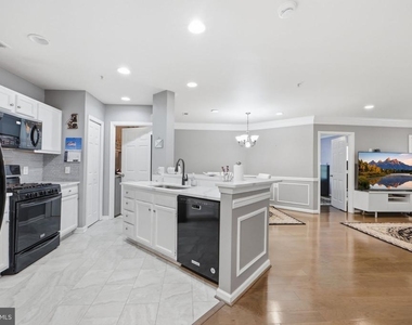 12461 Hayes Court - Photo Thumbnail 3