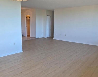 3705 S George Mason Drive - Photo Thumbnail 9