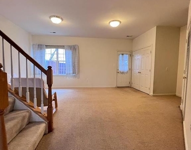 13205 Fox Ripple Lane - Photo Thumbnail 10