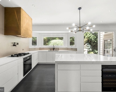 1256 New Bedford Lane - Photo Thumbnail 23