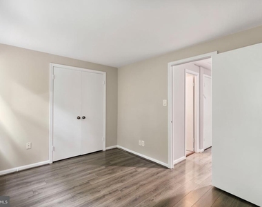 2137 Whisper Way - Photo Thumbnail 22