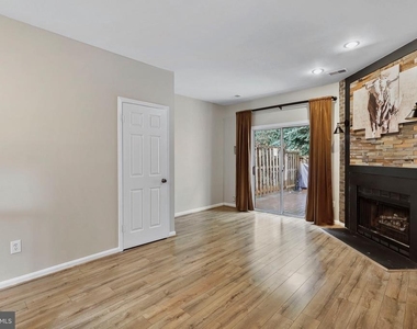 2137 Whisper Way - Photo Thumbnail 11