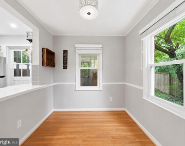 5935 Williamsburg Road - Photo Thumbnail 5