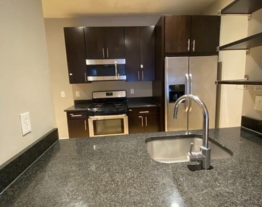 621 12th Street - Photo Thumbnail 17