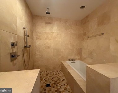 621 12th Street - Photo Thumbnail 7
