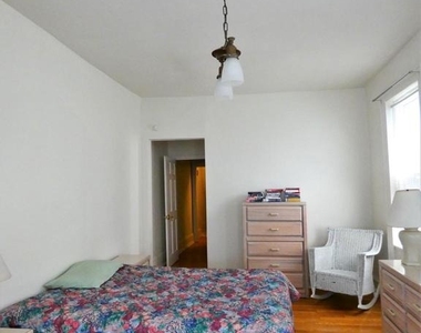 4238 Pine Street - Photo Thumbnail 22