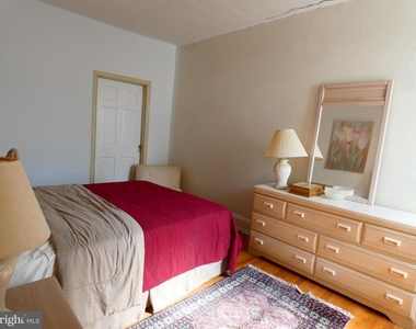 4238 Pine Street - Photo Thumbnail 18