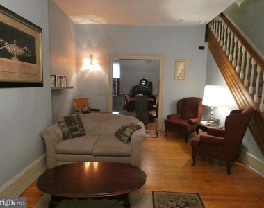 4238 Pine Street - Photo Thumbnail 7