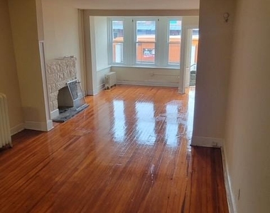 4672 Stenton Avenue - Photo Thumbnail 3