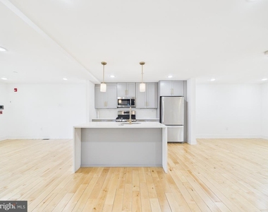 2646 Manton Street - Photo Thumbnail 4