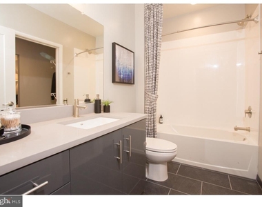 121 N 2nd Street - Photo Thumbnail 14