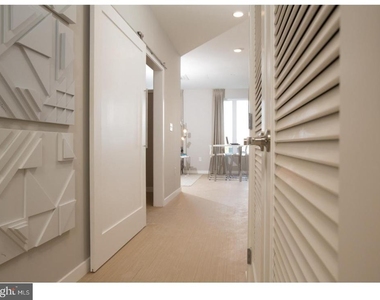 121 N 2nd Street - Photo Thumbnail 9