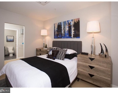 121 N 2nd Street - Photo Thumbnail 12