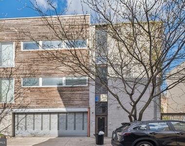 1116 N Bodine Street - Photo Thumbnail 26