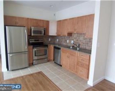 901 N Penn Street - Photo Thumbnail 11