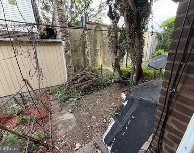 5928 N Lawrence Street - Photo Thumbnail 13