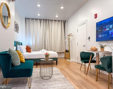 2129 Pine Street - Photo Thumbnail 4