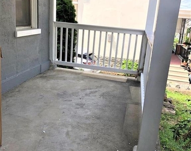 247 Green Lane - Photo Thumbnail 16