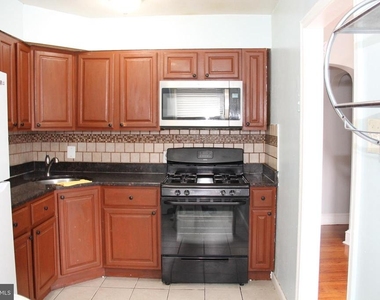 4983 Whitaker Avenue - Photo Thumbnail 3