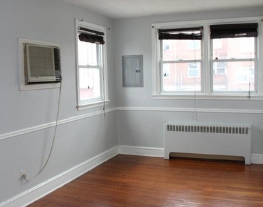 4983 Whitaker Avenue - Photo Thumbnail 8