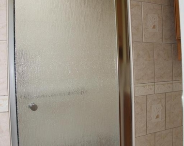4983 Whitaker Avenue - Photo Thumbnail 17