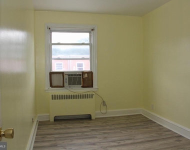 4983 Whitaker Avenue - Photo Thumbnail 18