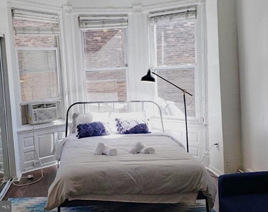 2402 Spruce Street - Photo Thumbnail 3
