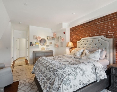 501 Vine Street - Photo Thumbnail 25