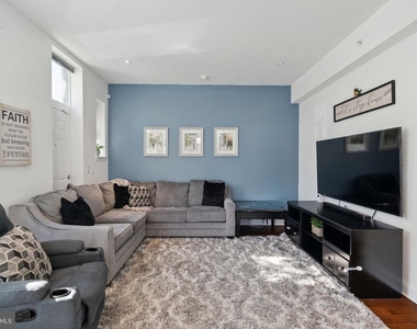 501 Vine Street - Photo Thumbnail 15