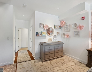 501 Vine Street - Photo Thumbnail 19