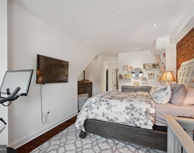 501 Vine Street - Photo Thumbnail 24