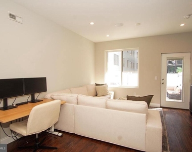 1616 Cambridge Street - Photo Thumbnail 14