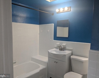 1327 E Weaver Street - Photo Thumbnail 9