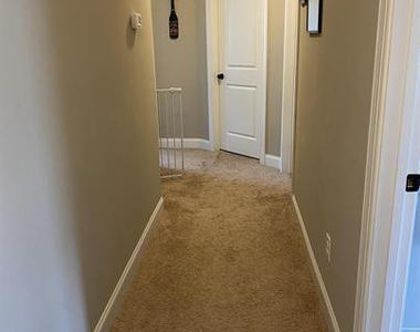 290 Quail Hollow - Photo Thumbnail 17
