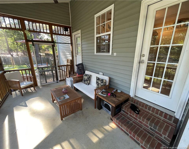 34 Woodbury Lane - Photo Thumbnail 36