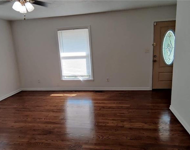 255 Buckhead Road - Photo Thumbnail 3
