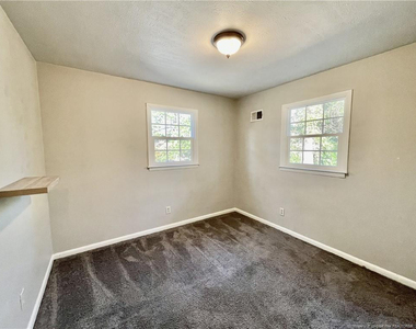 830 Pilot Avenue - Photo Thumbnail 8