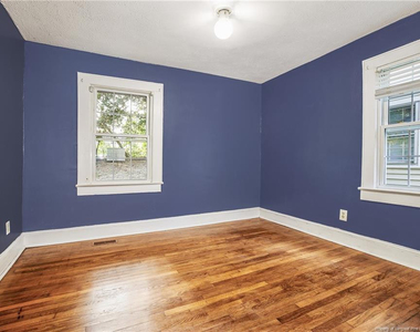 727 Greenland Drive - Photo Thumbnail 12