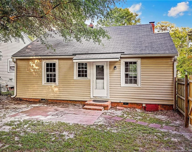 727 Greenland Drive - Photo Thumbnail 18