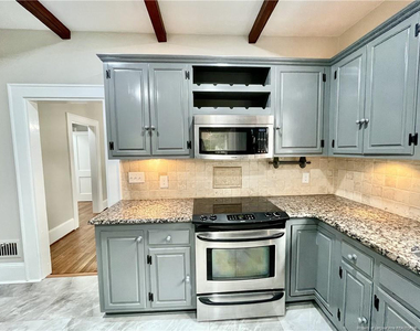 1312 Summit Avenue - Photo Thumbnail 6