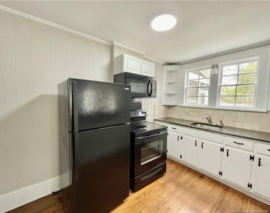 1312 Summit Avenue - Photo Thumbnail 18